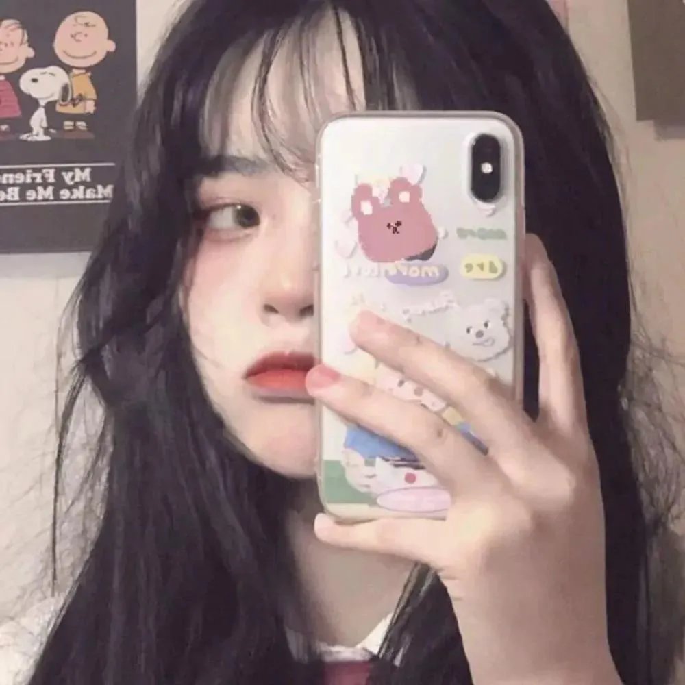 鱼白听晚舟
